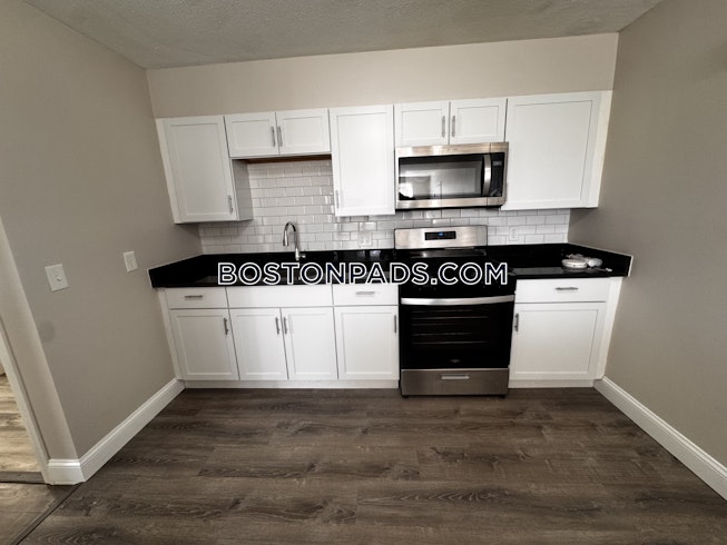 Lowell - $1,950+ /mo