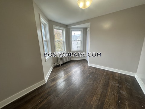 Gladstone St. Everett photo 25