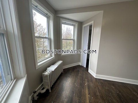 Gladstone St. Everett photo 24