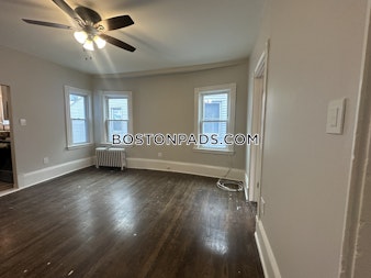 Gladstone St. Everett