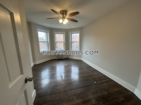 Gladstone St. Everett photo 19