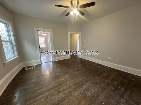 Gladstone St. Everett photo 42