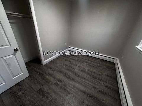 Waugh St. Lowell photo 19