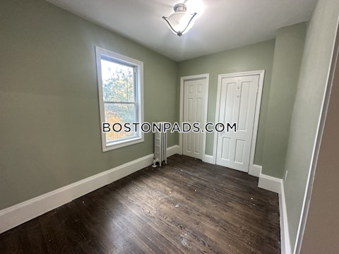 Gladstone St. Everett photo 11