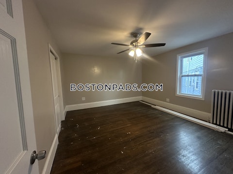 Gladstone St. Everett photo 9