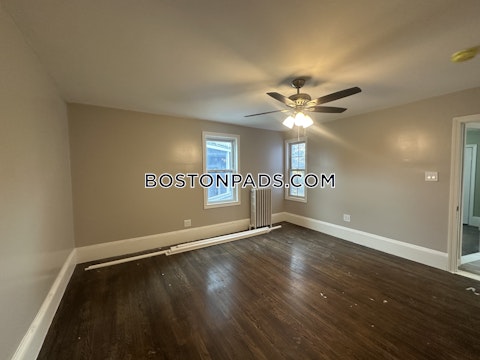 Gladstone St. Everett photo 5