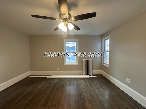 Gladstone St. Everett photo 29