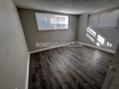 Stevens St. Lowell photo 9