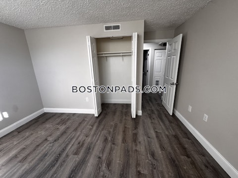 Stevens St. Lowell photo 2