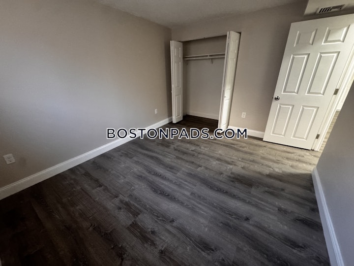 lowell-apartment-for-rent-2-bedrooms-1-bath-2100-8010492 