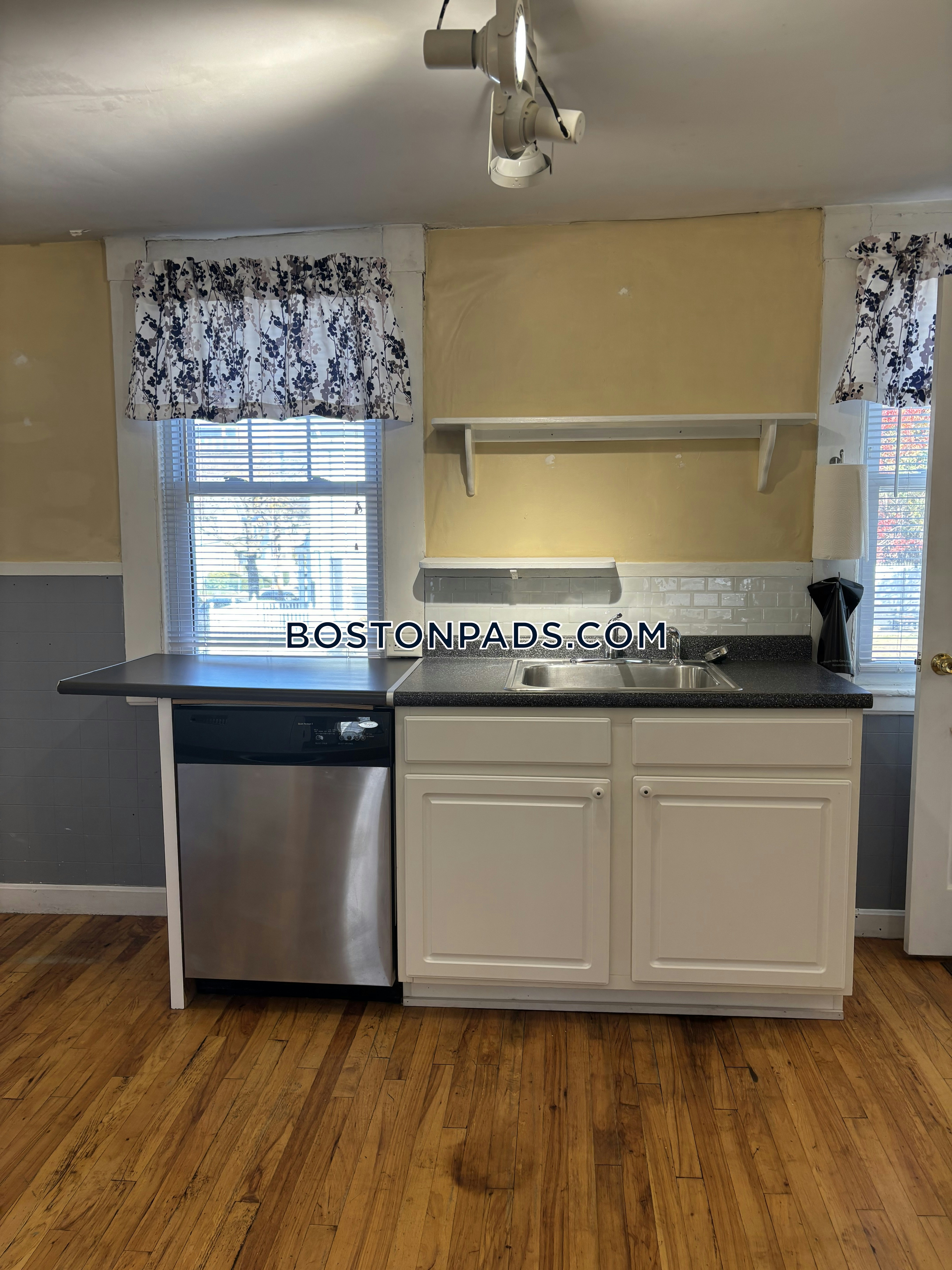 Boston - $2,600
