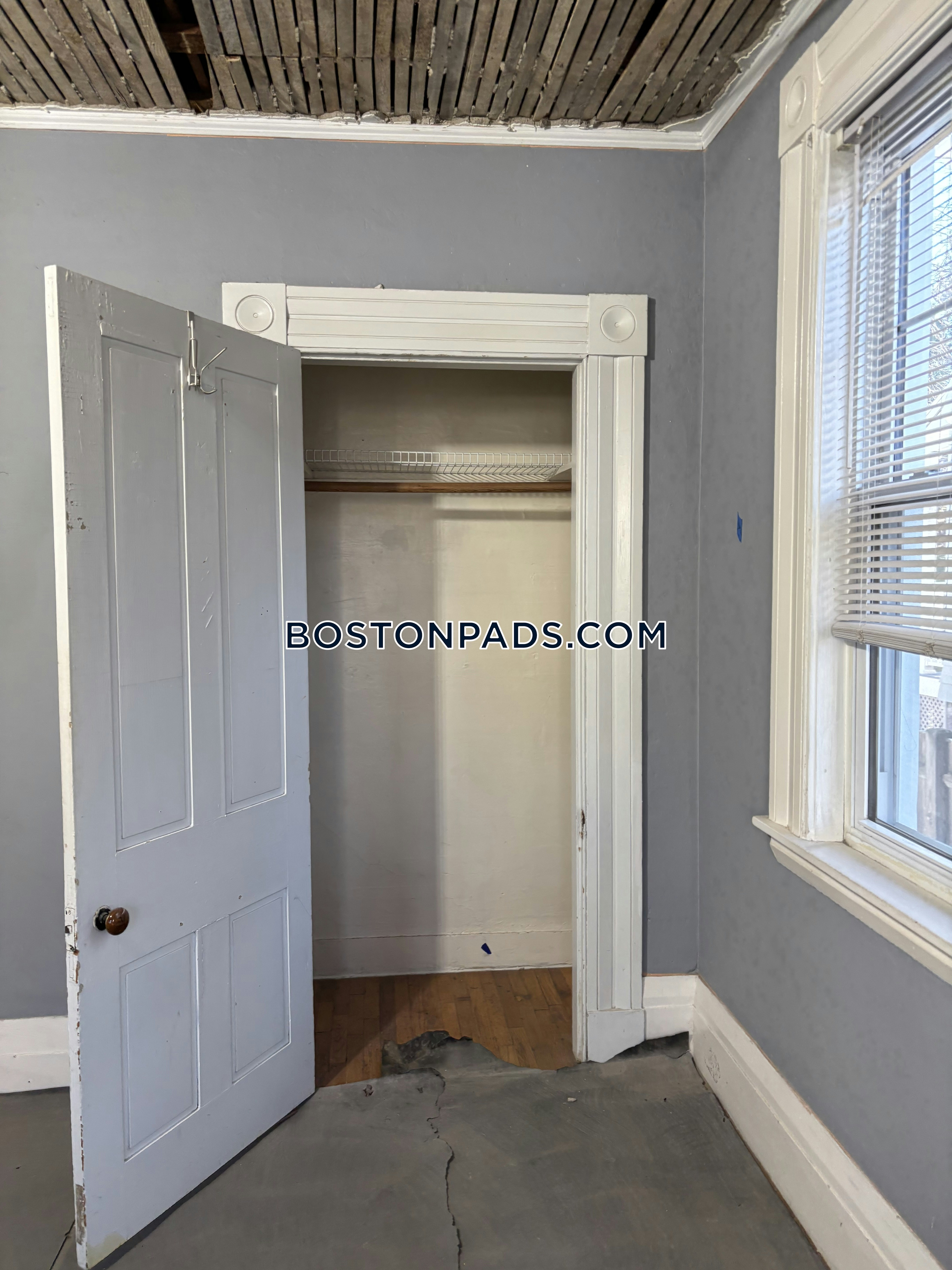 Boston - $2,600