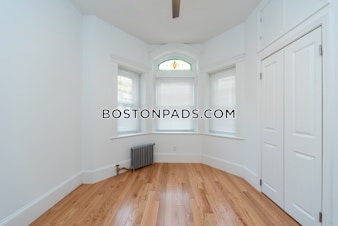 Westland Ave. Boston