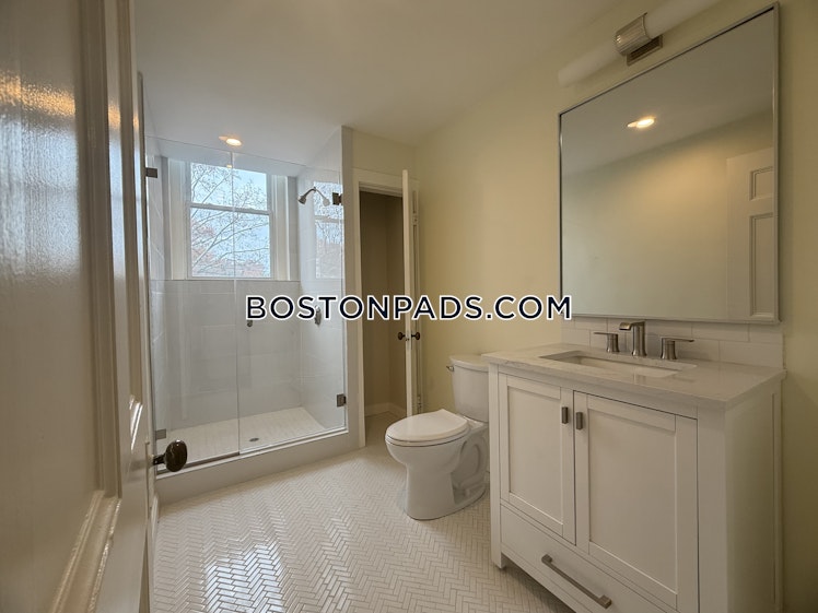 Beacon St., Brookline