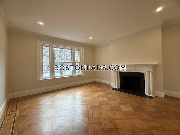 Beacon St., Brookline