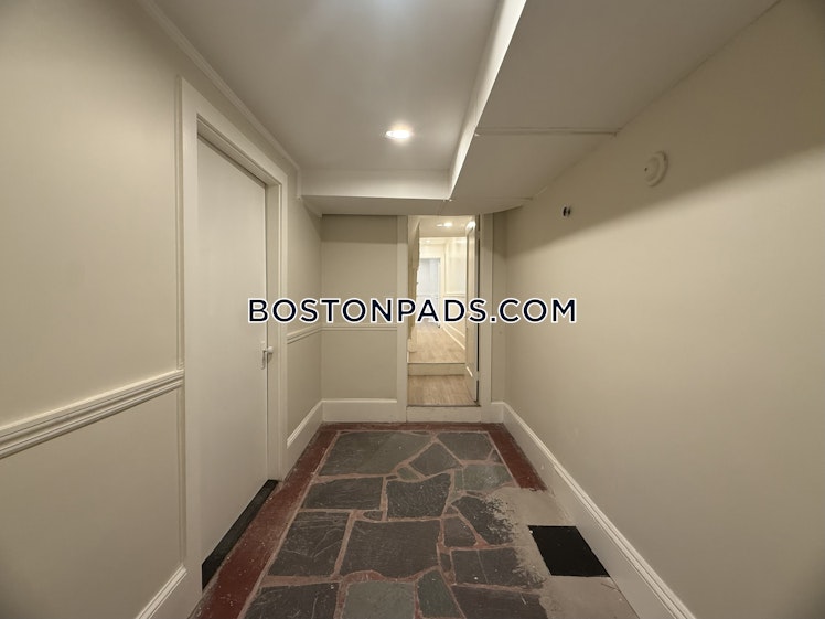 Beacon St., Brookline