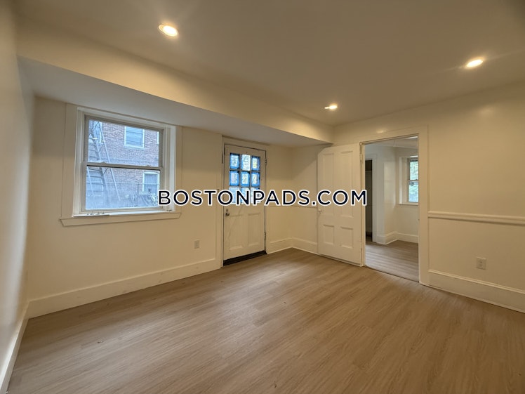 Beacon St., Brookline