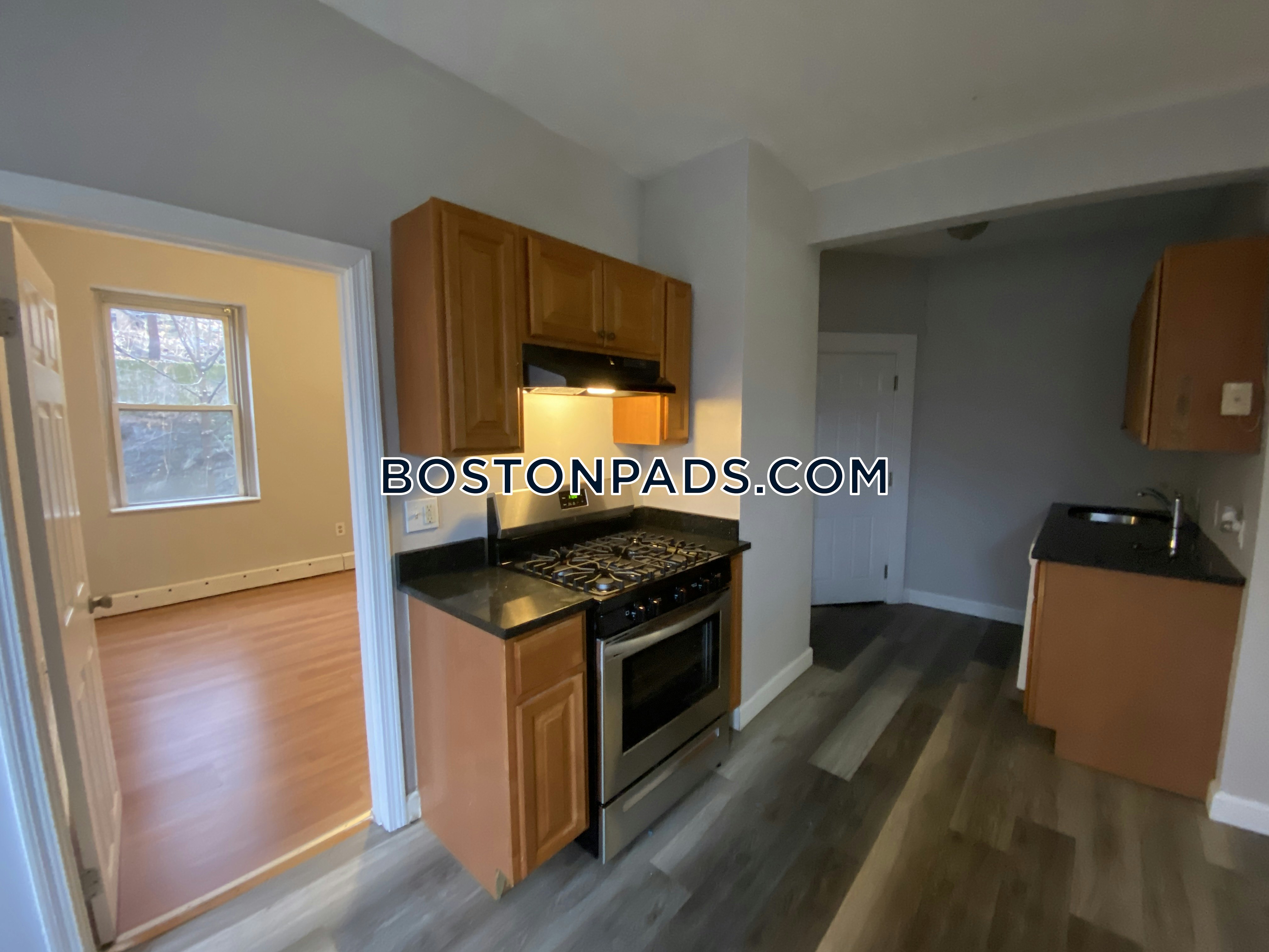 Boston - $2,925