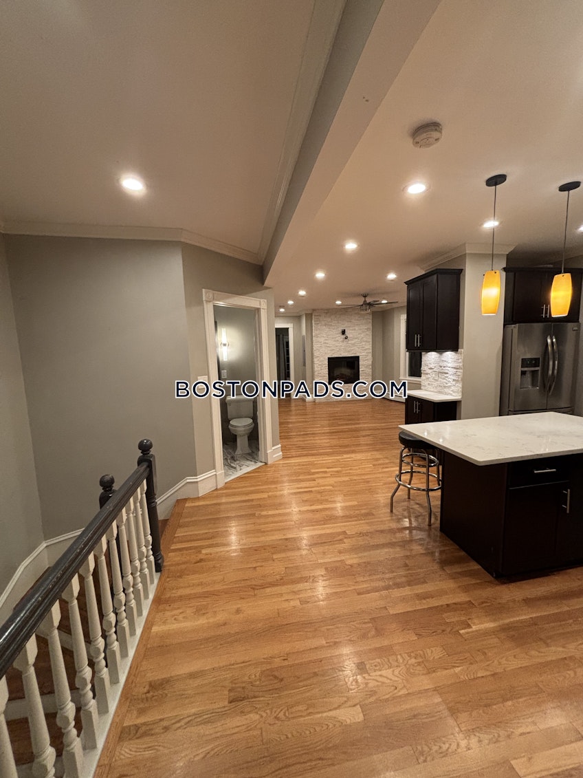 Boston - $4,000+ /month