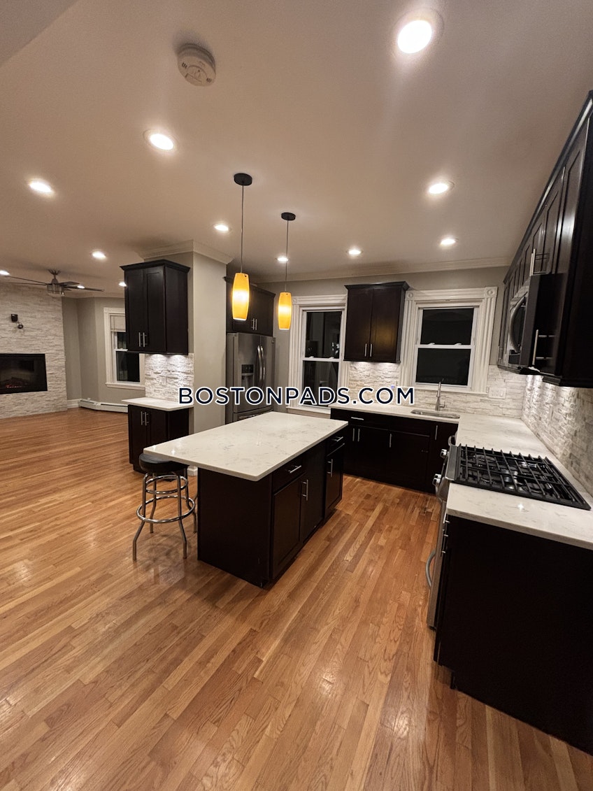 Boston - $4,000+ /month
