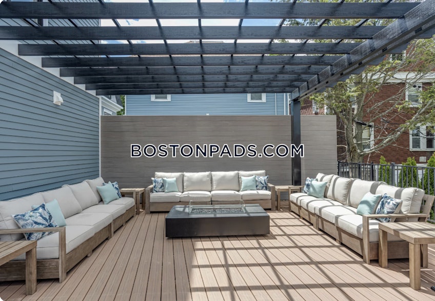 Boston - $2,100+ /month