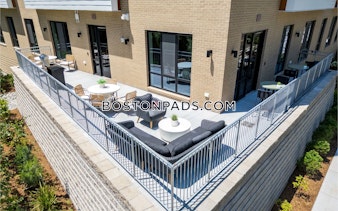 Walk Hill St. Boston