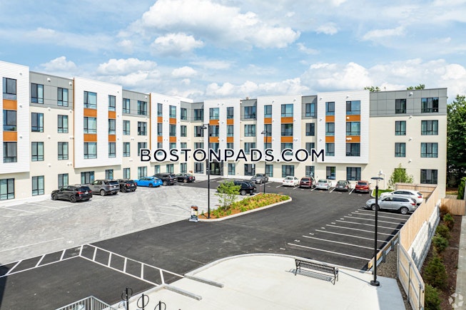 Boston - $3,238+ /mo