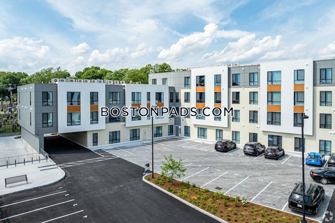 Boston - $4,425+ /mo