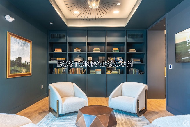 Boston - $2,333+ /mo