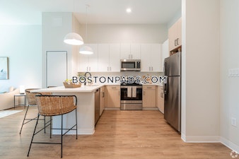 Walk Hill St. Boston