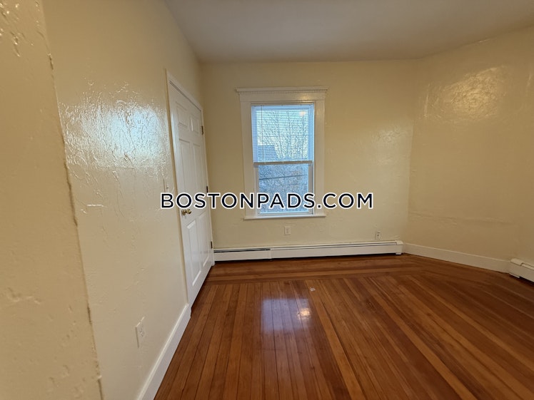 Central Ave., Medford