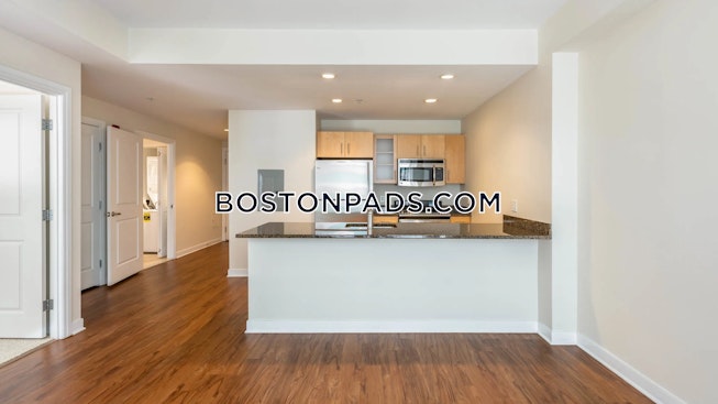 Boston - $3,305+ /mo
