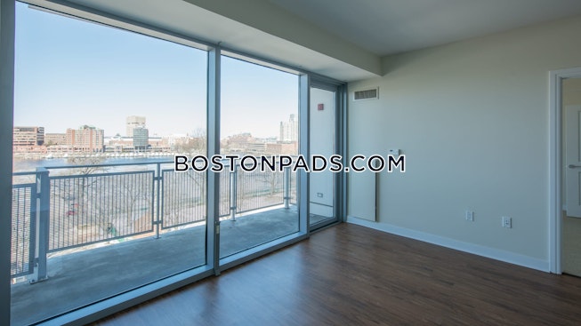 Boston - $3,305+ /mo