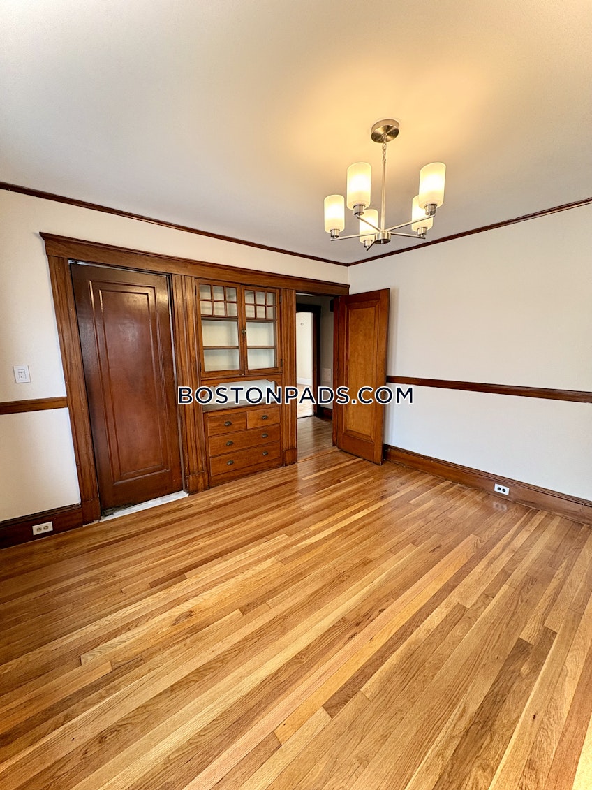 Watertown - $3,200+ /month