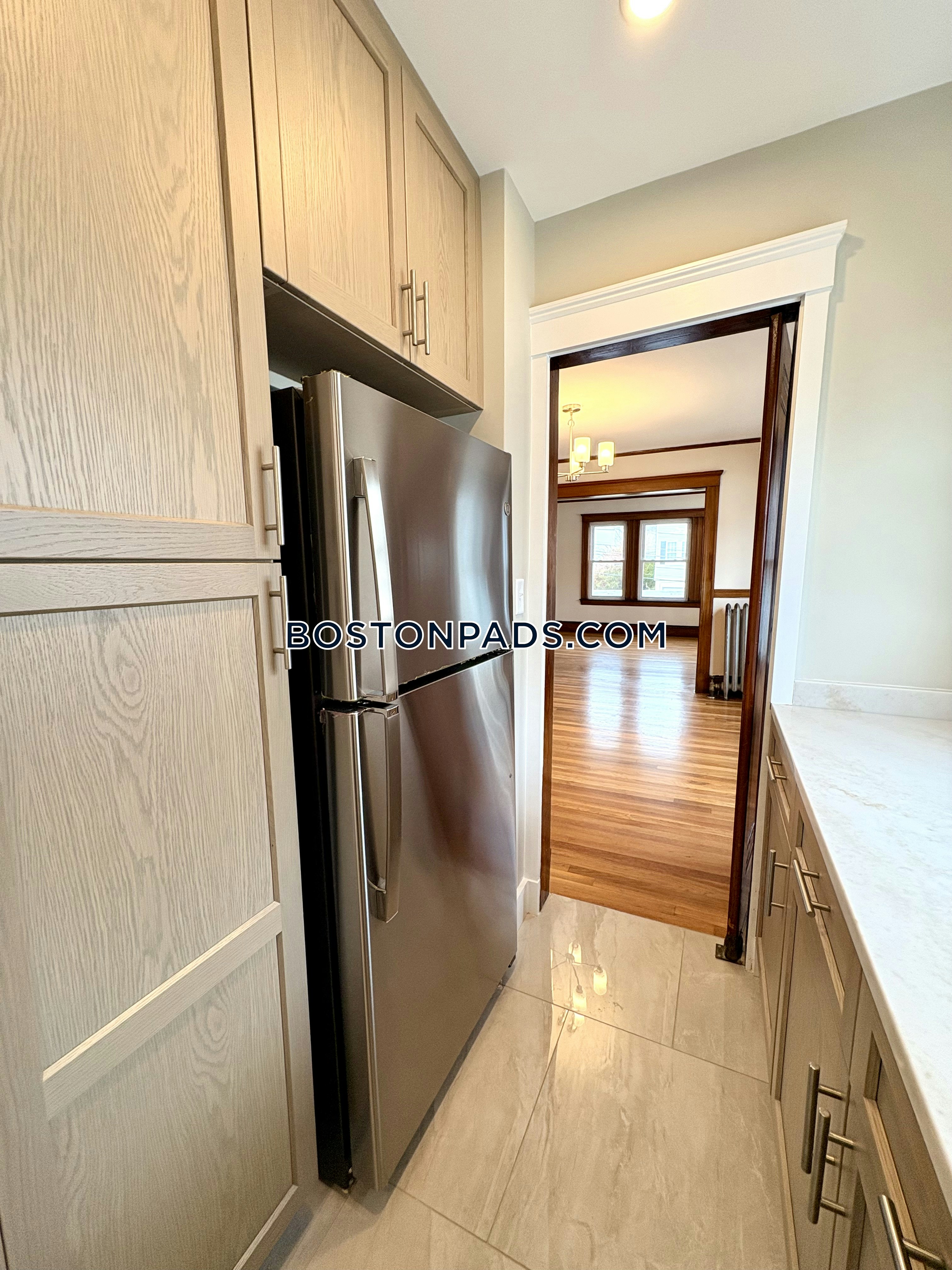 Edgecliff Rd. Watertown