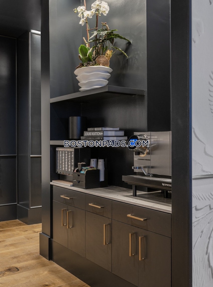 Boston - $10,830+ /month