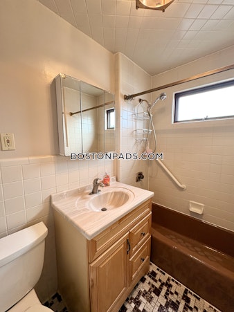 Edgecliff Rd. Watertown