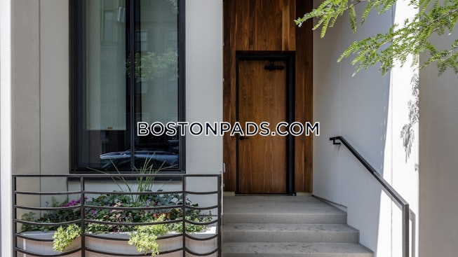 Boston - $4,694+ /mo