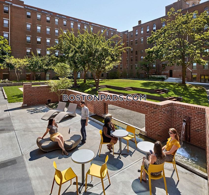 Boston - $5,100+ /month