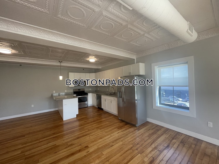 Pleasant St., Fall River