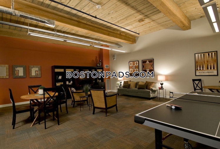 Quequechan St., Fall River