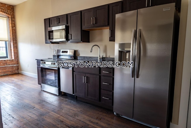 Fall River - $1,825+ /mo