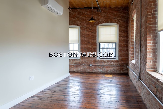 Fall River - $1,600+ /mo