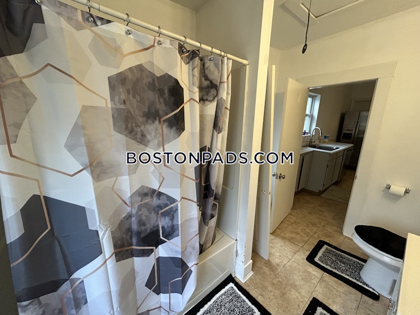 Auburn - $2,250+ /month