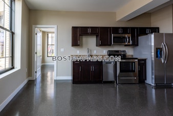 Pleasant St. Fall River