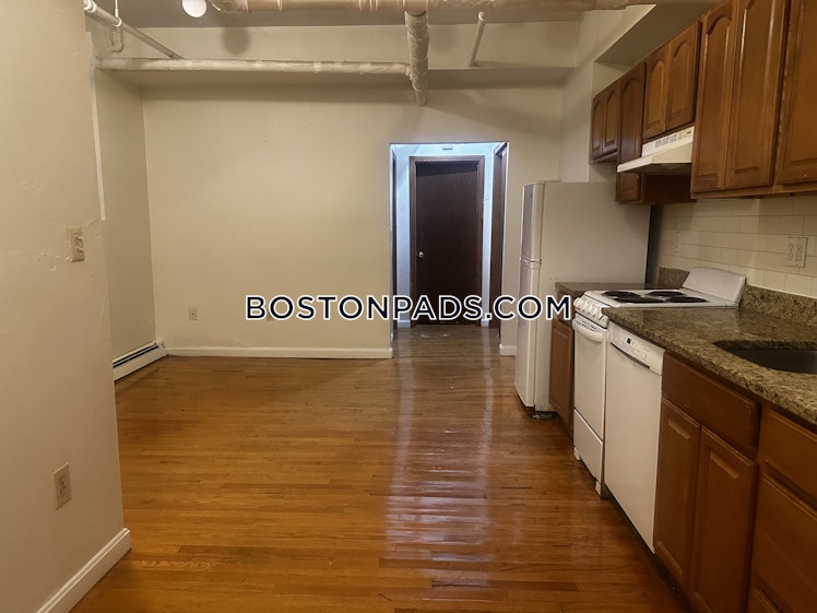 Saint Stephen St., Boston