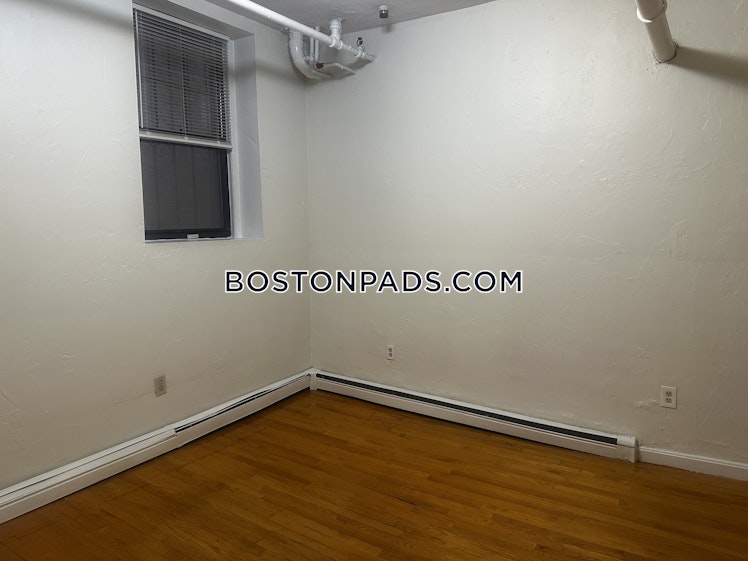 Saint Stephen St., Boston