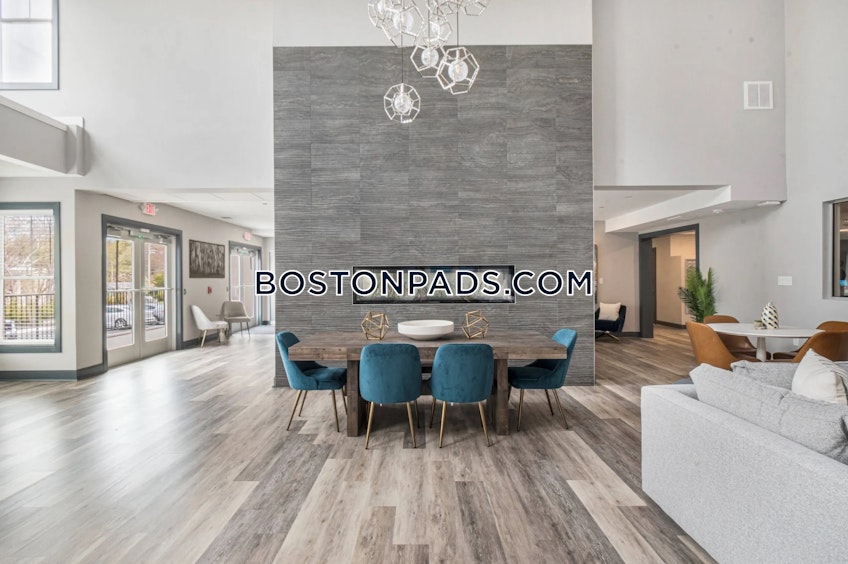 Lynnfield - $2,450+ /month