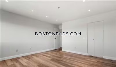 wakefield - #8013355