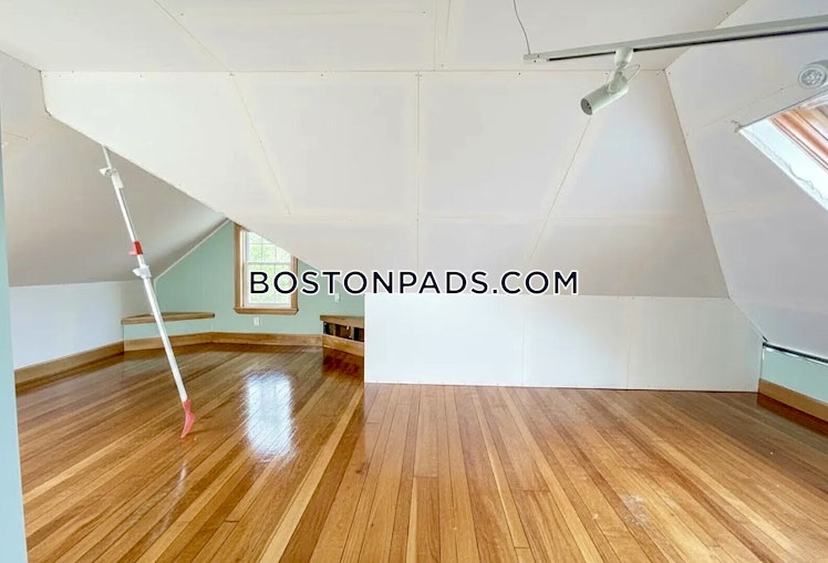 Hillside St., Boston